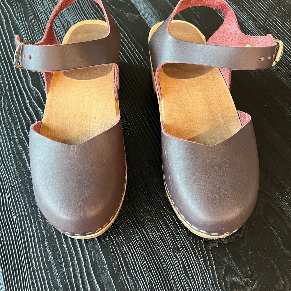 MIA Swedish Maroon/Brown Leather Clogs